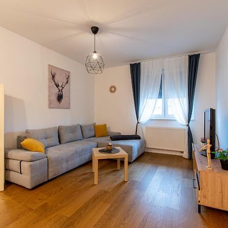 Flexible Selfcheckins 39 - Zagreb - Parking - New Apartment Bagian luar foto